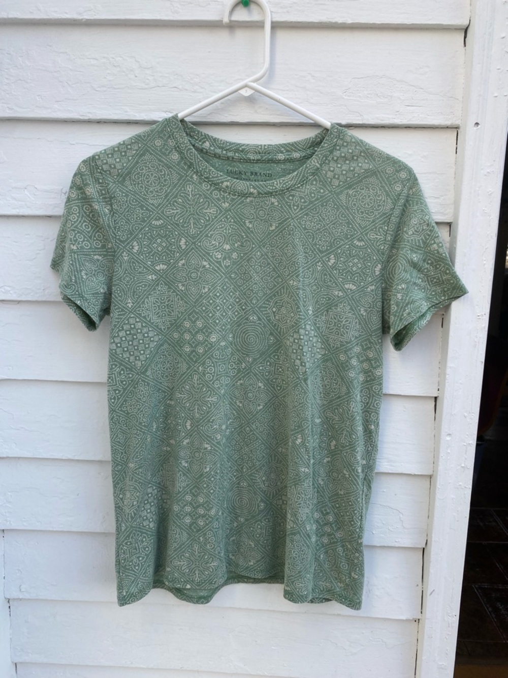 Lucky Brand Women's Short-Sleeve Tee in Sage Green with Geo Print
